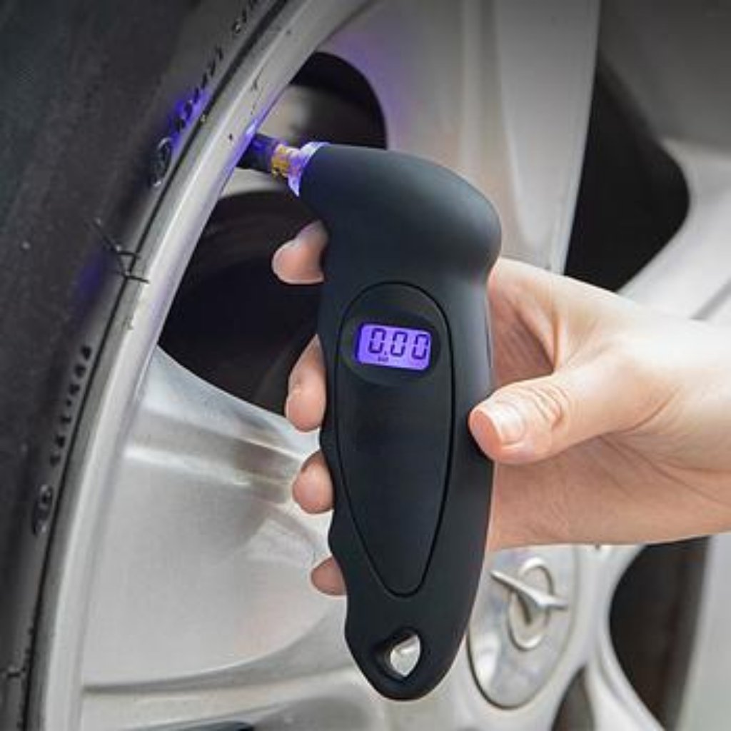 Medidor Presión De Llantas Digital Luz Portátil Carro Moto Bicicleta Balon - Imagen 2